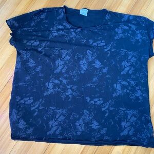 Gymshark x KK Fit Oversized Tee. XXL Pump
Cover. Tire tread pattern Black